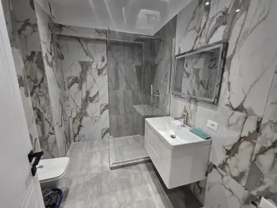 Appartamento 2+1 in affitto a Rruga Panorama e Liqenit, Tirana, 130 m². Foto 11 di 12