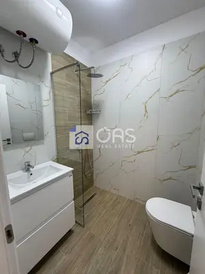 Appartamento 1+1 in affitto a 5 Maj, Tirana, 60 m². Foto 3 di 4