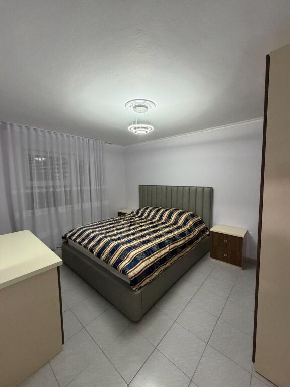 Apartment 3+1 for rent in Bulevardi Zogu I, Tirana, 120 m². Photo 3 of 3