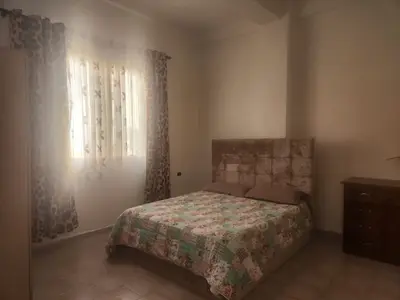Apartment 1+1 for rent in 21 Dhjetori, Tirana, 70 m². Photo 4 of 4