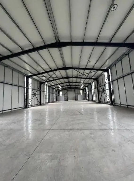 Magazinë me qera në Porto Romano, Durrës, 2 920 m²