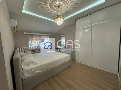 Penthouse 2+1 for rent in Xhamlliku, Tirana, 120 m². Photo 2 of 4