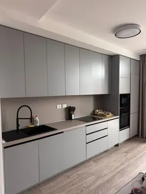Apartament 2+1 me qera në Lake View Residences, Tiranë, 107 m². Foto 3 nga 9