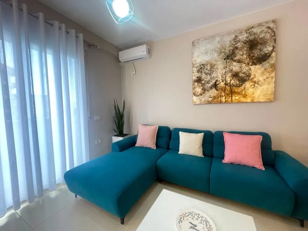 Apartment 2+1 for rent in Vlorë Albania, Vlorë, 86 m². Photo 1 of 12