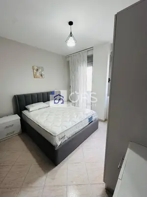 Apartament 1+1 me qera në Kompleksi Delijorgji, Tiranë, 65 m². Foto 3 nga 4