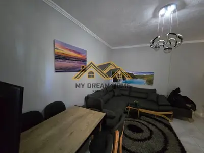 Apartament 1+1 me qera në Plazh, Durrës, 70 m². Foto 1 nga 9