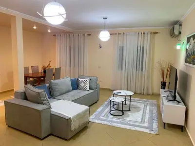 Appartamento 2+1 in affitto a Rruga Margarita Tutulani, Tirana, 115 m². Foto 1 di 3