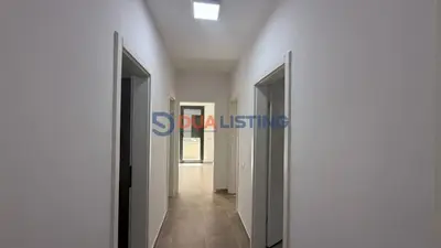 Locale commerciale in affitto a Rruga Liqeni i Thate, Tirana, 168 m². Foto 4 di 5