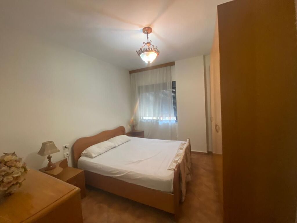 Appartamento 2+1 in affitto a Shkolla e Bashkuar, Tirana, 100 m². Foto 2 di 3