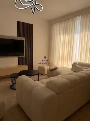 Apartament 1+1 me qera në Rruga Jordan Misja, Tiranë, 72 m². Foto 1 nga 12