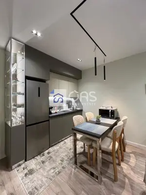 Appartamento 1+1 in affitto a Sheshi Skënderbej, Tirana, 62 m². Foto 3 di 6