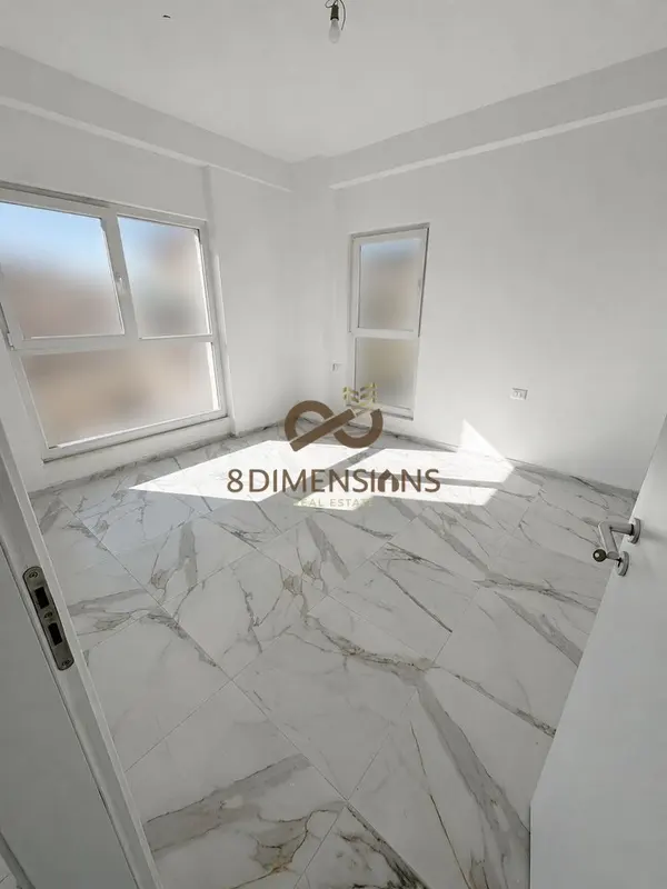 Office for rent in Laprakë, Tirana, 65 m²