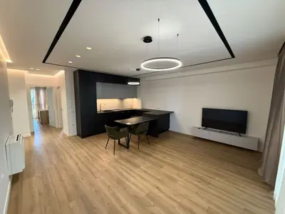 Appartamento 2+1 in affitto a Rruga e Kosovarëve, Tirana, 120 m². Foto 2 di 11