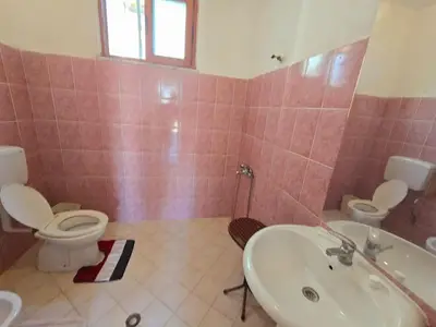 Vilë me qera në Shenavlash, Durrës, 120 m². Foto 8 nga 8