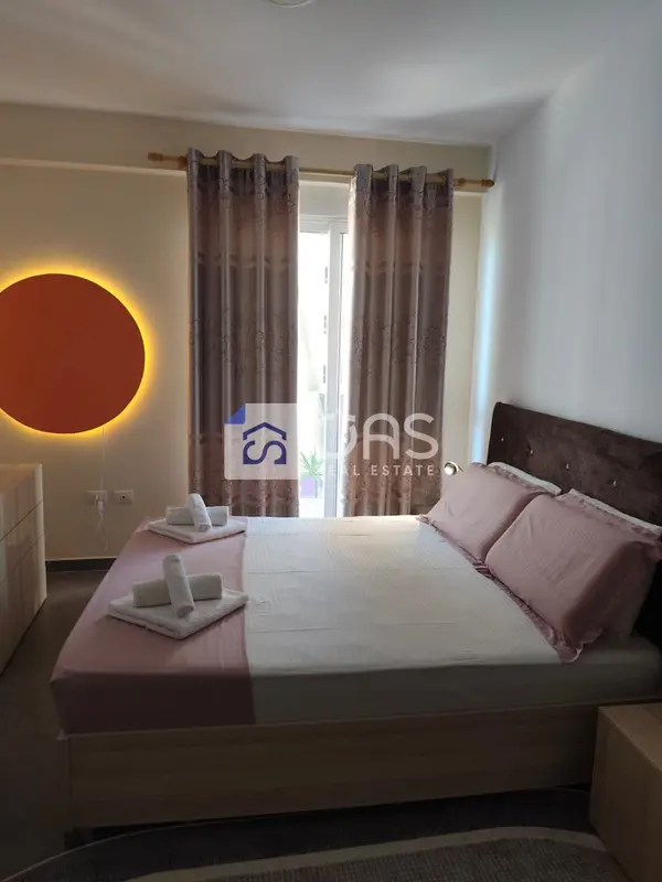 Appartamento 1+1 in affitto a 21 Dhjetori, Tirana, 70 m²