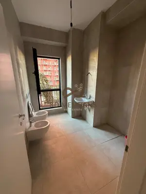 Dyqan me qera në Rruga e Kavajës, Tiranë, 114 m². Foto 4 nga 7