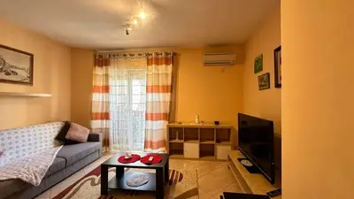 Apartment 1+1 for rent in Pazari i Ri, Tirana, 68 m². Photo 4 of 10