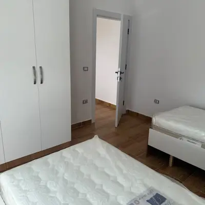 Apartment 3+1 for rent in Materniteti i Ri, Tirana, 95 m². Photo 3 of 5