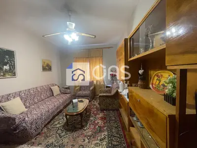 Appartamento 2+1 in affitto a Stacioni i Trenit, Tirana, 76 m². Foto 2 di 6