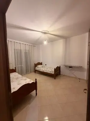 Apartament 2+1 me qera në Ujësjellës Kanalizime, Durrës, 90 m². Foto 5 nga 7