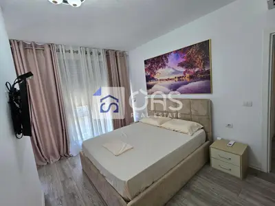 Appartamento 1+1 in affitto ad Ali Demi, Tirana, 70 m². Foto 4 di 6
