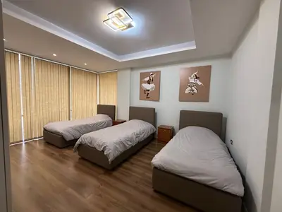 Apartament 2+1 me qera në Rruga Gjon Buzuku, Tiranë, 110 m². Foto 6 nga 12