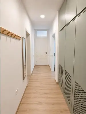 Apartment 1+1 for rent in Rruga Komuna e Parisit, Tirana, 75 m². Photo 6 of 12