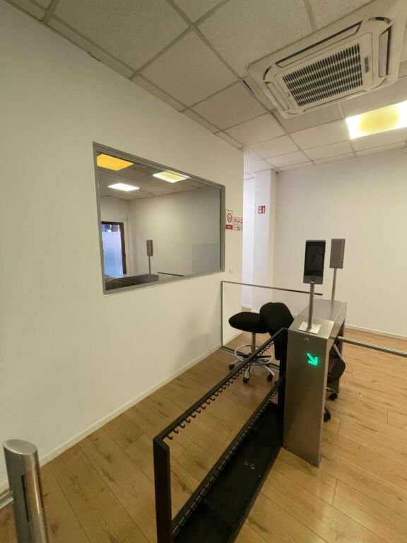 Ambient biznesi me qera në Blloku, Tiranë, 550 m². Foto 2 nga 3