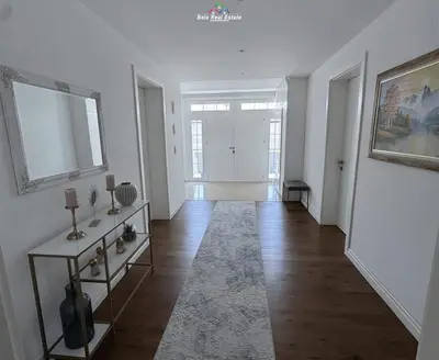 Villa for rent in Laknas, Kamëz, 300 m². Photo 6 of 9