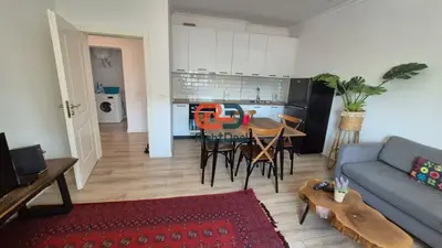 Apartament 2+1 me qera në Sheshi Willson, Tiranë, 80 m². Foto 4 nga 11