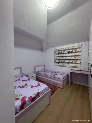 Appartamento 2+1 in affitto a Varri i Bamit, Tirana, 120 m². Foto 3 di 9