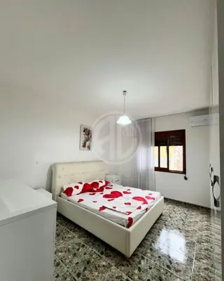 Apartament me qera në Tregu Industrial, Durrës, 120 m². Foto 3 nga 8