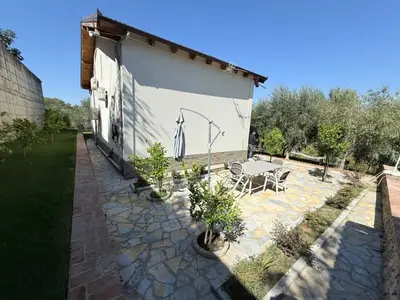 Villa for rent in Petrelë, Tirana, 180 m². Photo 2 of 9