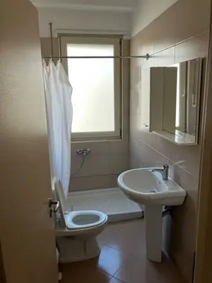 Apartament me qera në Rruga Butrinti, Sarandë, 110 m². Foto 11 nga 12
