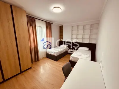 Appartamento 2+1 in affitto a Rruga e Durrsit, Tirana, 120 m². Foto 2 di 7