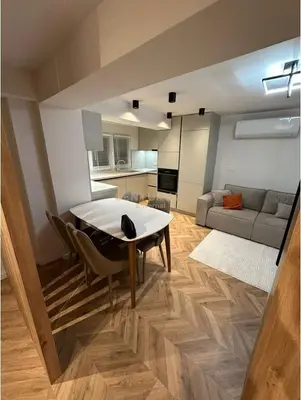 Apartament 2+1 me qera në Tregu Elektrik, Tiranë, 90 m². Foto 9 nga 9