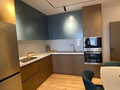 Appartamento 2+1 in affitto a Bulevardi i Blu, Kamza, 100 m². Foto 1 di 5