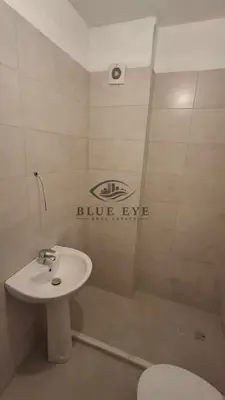 Appartamento 2+1 in affitto a Rruga Jahja Ballhysa, Durazzo, 98 m². Foto 9 di 12