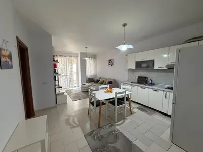 Apartment 2+1 for rent in Yzberisht, Tirana, 70 m². Photo 4 of 8