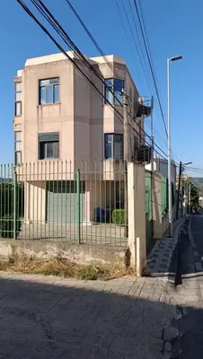 Appartamento 2+1 in affitto a Vilat Gjermane, Tirana, 70 m². Foto 1 di 6
