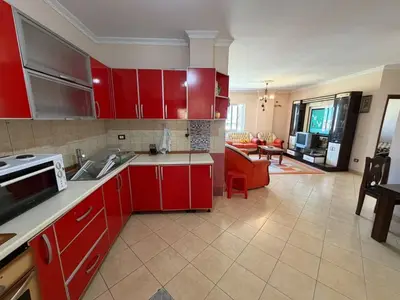 Appartamento 2+1 in affitto a Terminali i Autobusëve të Jugut & Veriut, Tirana, 110 m². Foto 3 di 8
