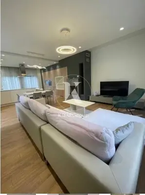 Villa for rent in TEG, Tirana, 450 m². Photo 3 of 8