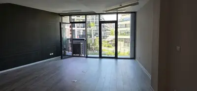 Office for rent in Liqeni artificial, Tirana, 86 m². Photo 2 of 5