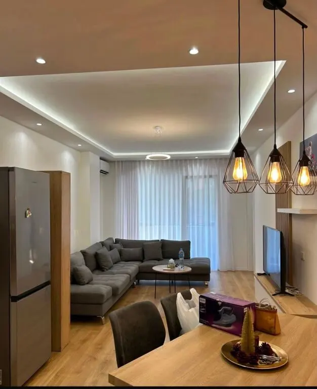 Appartamento 1+1 in affitto a Xhamia e Tabakeve, Tirana, 75 m²