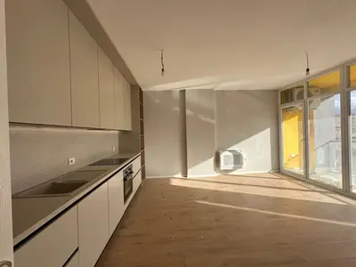 Appartamento 2+1 in affitto a Rruga Jordan Misja, Tirana, 100 m². Foto 2 di 5