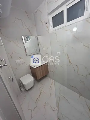 Apartament 2+1 me qera në 5 Maj, Tiranë, 75 m². Foto 7 nga 9