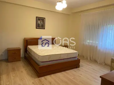 Appartamento 2+1 in affitto a Brryli, Tirana, 120 m². Foto 2 di 8