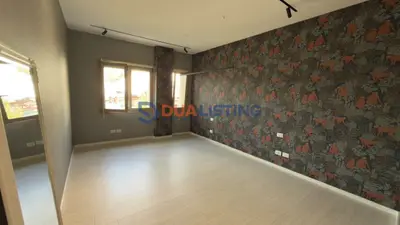 Office for rent in Liceu Artistik, Tirana, 308 m². Photo 5 of 7