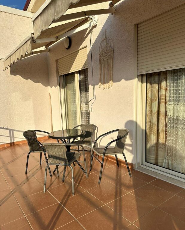 Apartment 2+1 for rent in Fresku, Tirana, 90 m². Photo 3 of 3