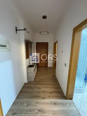 Appartamento 1+1 in affitto a Liqeni i Thatë, Tirana, 92 m². Foto 2 di 4
